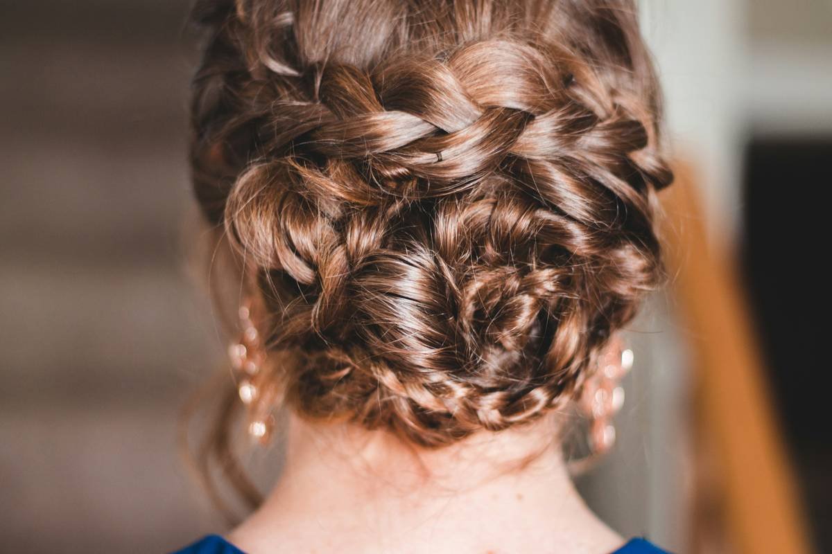 Everyday Hairbands: Your Secret Weapon for Effortless Style (Without the Headache)