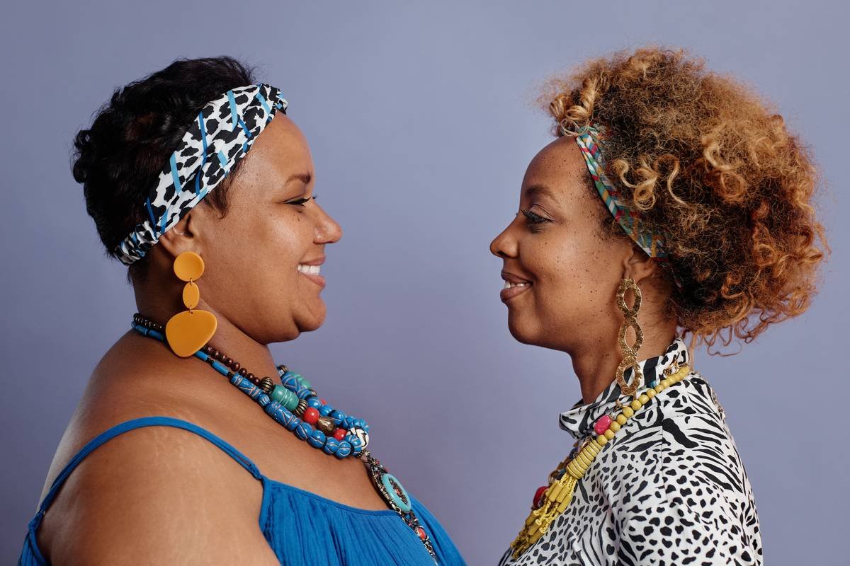 Simple Headbands: The Underrated Hair Hero You’ve Been Overlooking